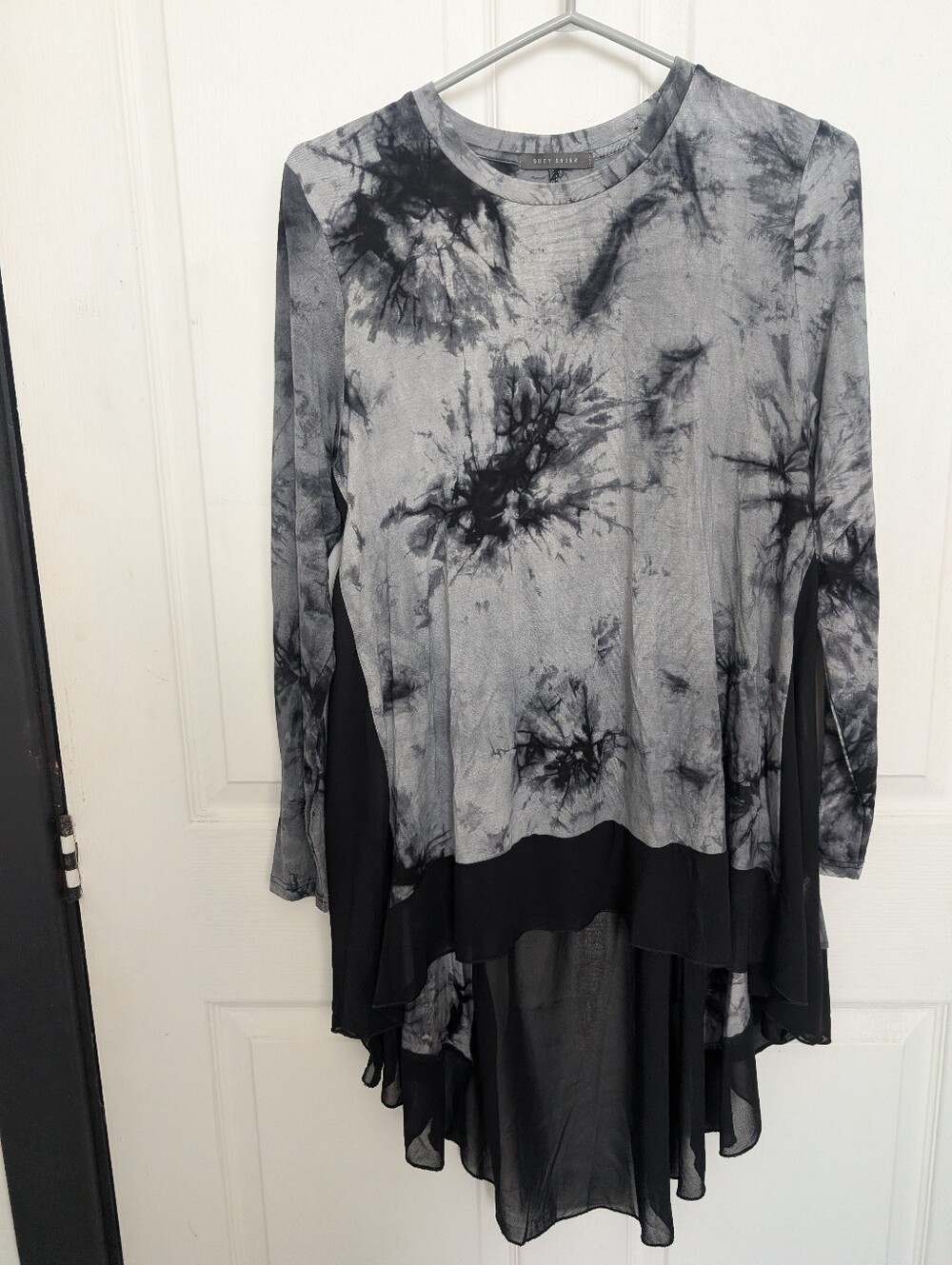 Tie-Dye Black & Gray High-Low Shirt